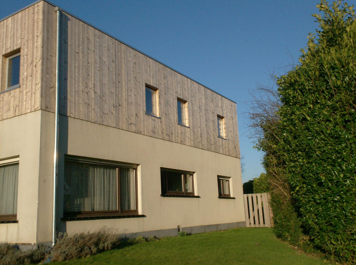 gevelbekleding thermowood Verfraai en bescherm uw woning met duurzame gevelbekleding. Ontdek onze gevelbekleding in hout of composiet voor een mooie uitstraling. Op maat gemaakt voor elke woning, met minimale onderhoud en maximale duurzaamheid.