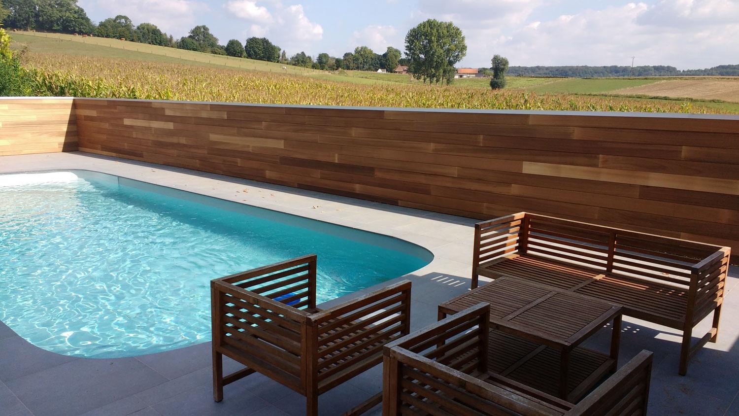 gevelbekleding hout Verfraai en bescherm uw woning met duurzame gevelbekleding. Ontdek onze gevelbekleding in hout of composiet voor een mooie uitstraling. Op maat gemaakt voor elke woning, met minimale onderhoud en maximale duurzaamheid.