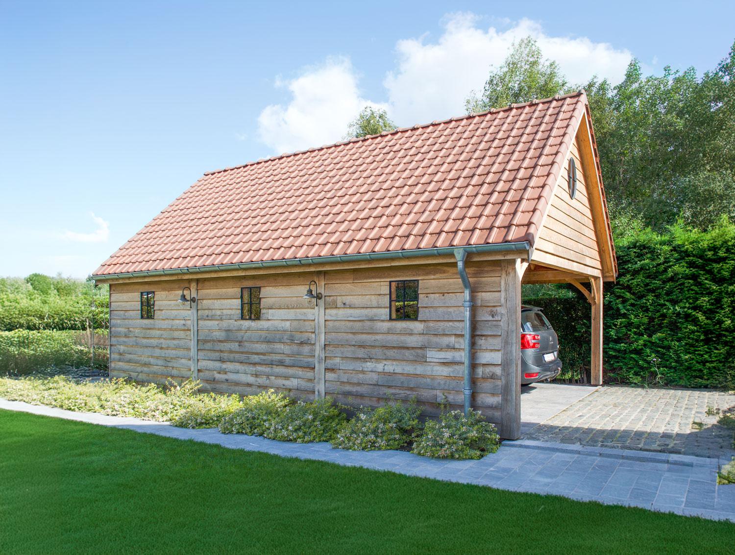 carport landelijk Bescherm uw auto met een stijlvolle en duurzame carport op maat. Ontdek onze carports in hout of aluminium, ontworpen voor optimale bescherming tegen weersinvloeden. Perfect voor elke oprit en tuin, en aan te passen aan uw stijl. Maatwerk !